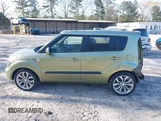 2011 Kia Soul + with VIN KNDJT2A26B7281206, listed as a IAAI auction lot 41919876 with 213,970 mi miles. Bid and sale history available at carsss.com. Image 14.