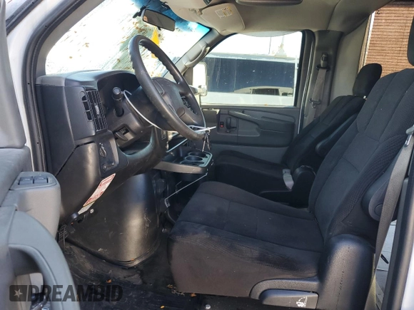 2007 Chevrolet Express Commercial DRW C7L z VIN 1GBJG31U771223194, wystawiony jako Copart lot #79680054 z przebiegiem 16 864 mil mil oraz Szkoda całkowita • Salvage title. Historia ofert i sprzedaży dostępna na DreamBid. Obrazek 7.