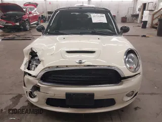 2010 MINI Hardtop S with VIN WMWMF7C50ATZ71884, listed as a IAAI auction lot 41731490 with 55,864 mi miles and . Bid and sale history available at DreamBid. Image 13.