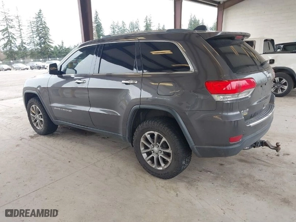 2015 Jeep Grand Cherokee Limited with VIN 1C4RJFBG4FC852117, listed as a IAAI auction lot 41905996 with 137,337 mi miles. Bid and sale history available at carsss.com. Image 3.
