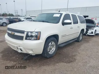 2010 Chevrolet Suburban LTZ with VIN 1GNUCKE03AR248244, listed as a IAAI auction lot 41677238 with 184,698 mi miles. Bid and sale history available at carsss.com. Image 18.