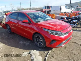 2022 Kia Forte LXS z VIN 3KPF24AD3NE490610, wystawiony jako IAAI lot #41710588 z przebiegiem 47 183 mil mil oraz . Historia ofert i sprzedaży dostępna na DreamBid. Obrazek 1.