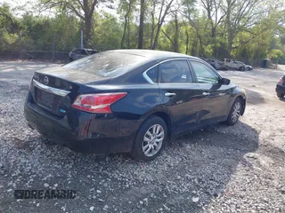2013 Nissan Altima SV with VIN 1N4AL3AP0DC251278, listed as a IAAI auction lot 42078718 with 178,656 mi miles and . Bid and sale history available at carsss.com. Image 4.