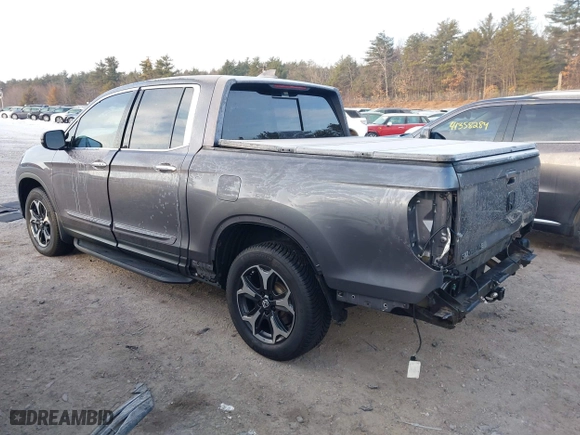 2020 Honda Ridgeline RTL-E with VIN 5FPYK3F70LB008292, listed as a IAAI auction lot 41357744 with 81,961 mi miles. Bid and sale history available at carsss.com. Image 3.