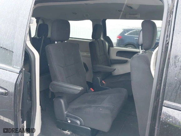 2011 Dodge Grand Caravan Mainstreet with VIN 2D4RN3DG1BR731727, listed as a IAAI auction lot 41820862 with 165,667 mi miles. Bid and sale history available at carsss.com. Image 8.
