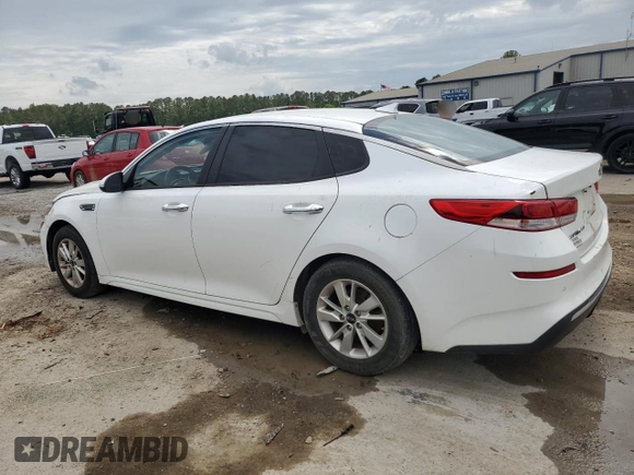 2019 Kia Optima S with VIN 5XXGT4L32KG282629, listed as a Copart auction lot 54585585 with 182,936 mi miles and Clean Title. Bid and sale history available at carsss.com. Image 2.