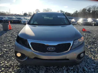 2013 Kia Sorento LX with VIN 5XYKT3A68DG416799, listed as a Copart auction lot 47550435 with 110,327 mi miles and Salvage Title. Bid and sale history available at carsss.com. Image 5.