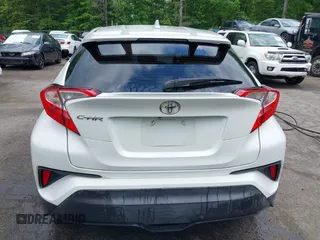 2019 Toyota C-HR XLE z VIN NMTKHMBX9KR095031, wystawiony jako IAAI lot #42191087 z przebiegiem 102 167 mil mil oraz . Historia ofert i sprzedaży dostępna na DreamBid. Obrazek 17.