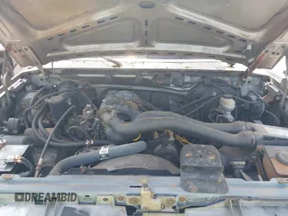 1989 Ford Bronco XL z VIN 1FMEU15NXKLA14330, wystawiony jako IAAI lot #42429531 z przebiegiem 82 009 mil mil oraz . Historia ofert i sprzedaży dostępna na DreamBid. Obrazek 10.