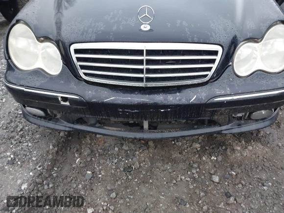 2006 Mercedes-Benz C 230 Sport with VIN WDBRF52H26F827217, listed as a IAAI auction lot 41552518 with 210,057 mi miles and . Bid and sale history available at carsss.com. Image 13.