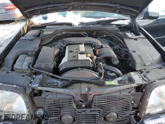 1999 Mercedes-Benz S 320/430/500 z VIN WDBGA33G5XA423665, wystawiony jako Copart lot #88708975 z przebiegiem Nie podano mil oraz Czysty tytuł • Clean title. Historia ofert i sprzedaży dostępna na DreamBid. Obrazek 11.