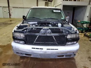 2003 Chevrolet Tahoe LT with VIN 1GNEC13Z53R319057, listed as a Copart auction lot 42963905 with 0 mi miles and Clean Title. Bid and sale history available at carsss.com. Image 5.