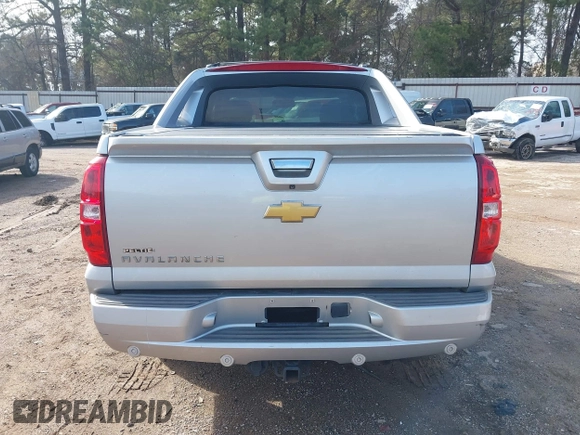 2013 Chevrolet Avalanche LS with VIN 3GNMCEE02DG207190, listed as a IAAI auction lot 41396345 with 223,378 mi miles and . Bid and sale history available at DreamBid. Image 16.