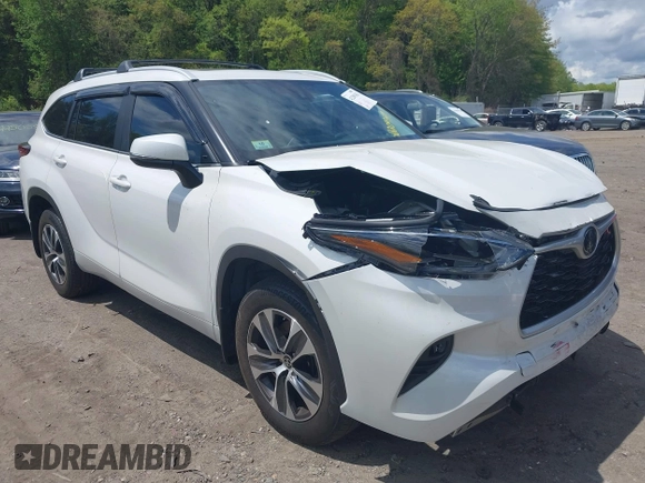 2023 Toyota Highlander L z VIN 5TDKDRBH4PS520231, wystawiony jako IAAI lot #42209363 z przebiegiem 21 312 mil mil oraz . Historia ofert i sprzedaży dostępna na DreamBid. Obrazek 1.