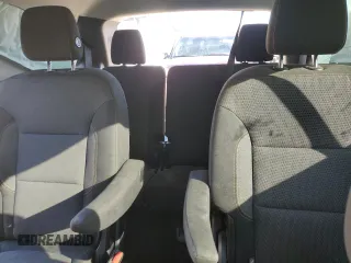 2018 Chevrolet Traverse LT Cloth with VIN 1GNEVGKW1JJ114920, listed as a Copart auction lot 49267935 with 165,640 mi miles and Salvage Title. Bid and sale history available at DreamBid. Image 10.