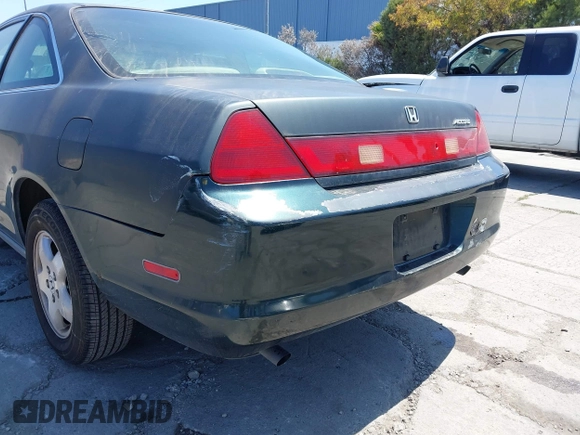 2000 Honda Accord LX z VIN 1HGCG2249YA009971, wystawiony jako IAAI lot #42521611 z przebiegiem 251 803 mil mil oraz . Historia ofert i sprzedaży dostępna na DreamBid. Obrazek 6.