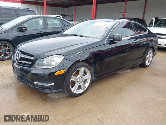 2015 Mercedes-Benz C-Class C 250 with VIN WDDGJ4HBXFG383850, listed as a IAAI auction lot 41809724 with 100,032 mi miles. Bid and sale history available at carsss.com. Image 2.