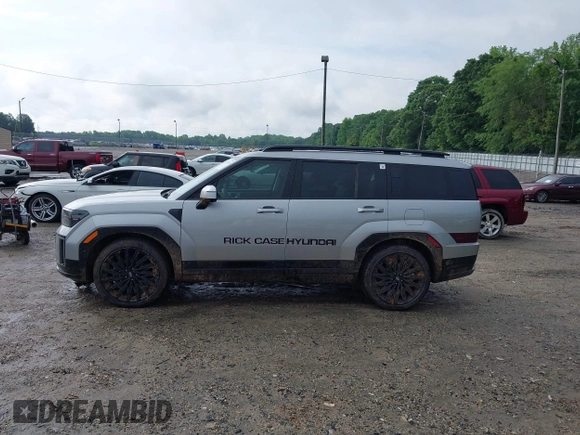 2025 Hyundai Santa Fe Calligraphy with VIN 5NMP54GL5SH071561, listed as a IAAI auction lot 42181010 with 1,324 mi miles and . Bid and sale history available at DreamBid. Image 14.