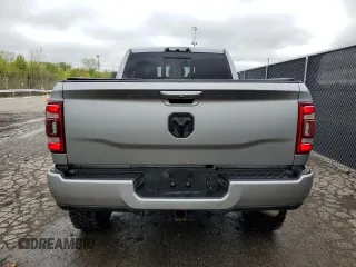 2020 Ram 2500 Limited z VIN 3C6UR5SL9LG282626, wystawiony jako Copart lot #55918975 z przebiegiem 129 540 mil mil oraz Czysty tytuł • Clean title. Historia ofert i sprzedaży dostępna na DreamBid. Obrazek 6.