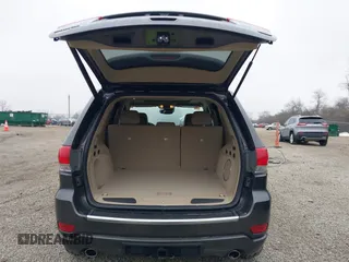 2019 Jeep Grand Cherokee Overland with VIN 1C4RJFCG6KC845761, listed as a IAAI auction lot 41542623 with 11,558 mi miles. Bid and sale history available at carsss.com. Image 17.
