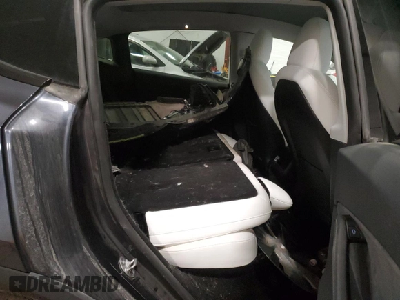 2024 Tesla Model Y Long Range with VIN 7SAYGDEE5RA237687, listed as a Copart auction lot 48366825 with 24,650 mi miles and Salvage Title. Bid and sale history available at DreamBid. Image 11.