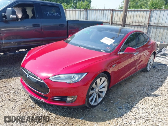 2013 Tesla Model S Performance with VIN 5YJSA1CP6DFP17689, listed as a IAAI auction lot 42483390 with 51,432 mi miles and . Bid and sale history available at DreamBid. Image 20.