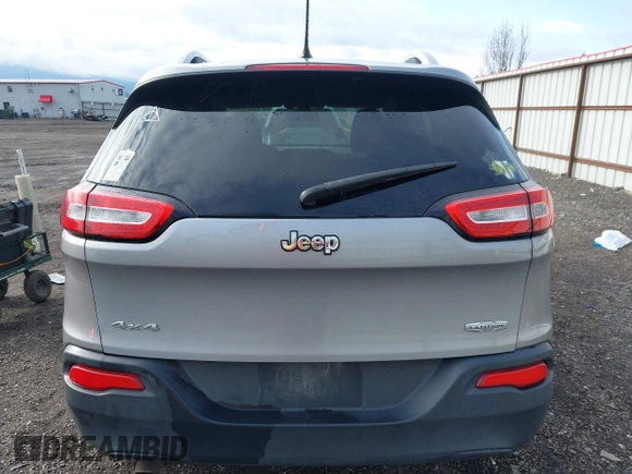 2014 Jeep Cherokee Altitude with VIN 1C4PJMCB2EW172275, listed as a IAAI auction lot 41923246 with 197,274 mi miles and . Bid and sale history available at DreamBid. Image 16.