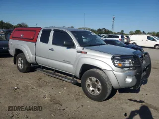 2006 Toyota Tacoma PreRunner with VIN 5TETU62NX6Z146475, listed as a Copart auction lot 53230305 with 157,721 mi miles and Salvage Title. Bid and sale history available at DreamBid. Image 4.