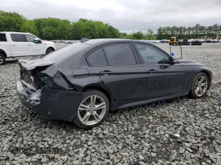 2018 BMW 3 Series 330i xDrive with VIN WBA8D9C58JEB34939, listed as a Copart auction lot 58673705 with 51,639 mi miles and Salvage title. Bid and sale history available at DreamBid. Image 3.