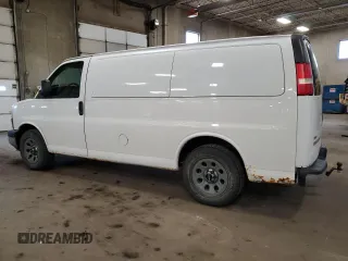 2010 GMC Savana z VIN 1GTUGAD49A1154623, wystawiony jako Copart lot #72933064 z przebiegiem 284 487 mil mil oraz Tytuł czysty. Historia ofert i sprzedaży dostępna na DreamBid. Obrazek 2.