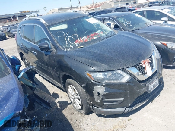2020 Nissan Rogue S z VIN KNMAT2MV6LP534760, wystawiony jako IAAI lot #41573142 z przebiegiem 73 833 mil mil oraz . Historia ofert i sprzedaży dostępna na DreamBid. Obrazek 1.