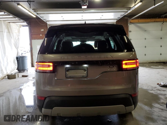 2019 Land Rover Discovery HSE with VIN SALRR2RV1KA081085, listed as a Copart auction lot 51671645 with 70,636 mi miles and Salvage Title. Bid and sale history available at carsss.com. Image 6.