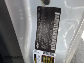 2005 MINI Hardtop z VIN WMWRC33405TJ64270, wystawiony jako Copart lot #52730515 z przebiegiem 99 702 mil mil oraz Szkoda całkowita • Salvage title. Historia ofert i sprzedaży dostępna na DreamBid. Obrazek 12.