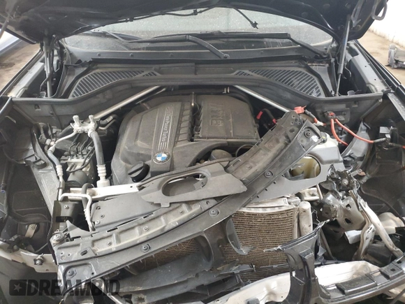 2017 BMW X6 xDrive35i z VIN 5UXKU2C54H0N84719, wystawiony jako Copart lot #55961065 z przebiegiem 56 452 mil mil oraz Szkoda całkowita • Salvage title. Historia ofert i sprzedaży dostępna na DreamBid. Obrazek 12.