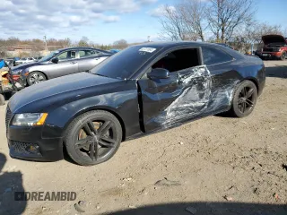 2010 Audi S5 Premium Plus z VIN WAUCVAFR8AA083101, wystawiony jako Copart lot #82721884 z przebiegiem 115 179 mil mil oraz Szkoda całkowita • Salvage title. Historia ofert i sprzedaży dostępna na DreamBid. Obrazek 1.