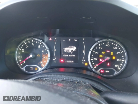2015 Jeep Renegade Latitude with VIN ZACCJABT0FPB62548, listed as a IAAI auction lot 41794846 with 115,235 mi miles. Bid and sale history available at carsss.com. Image 7.