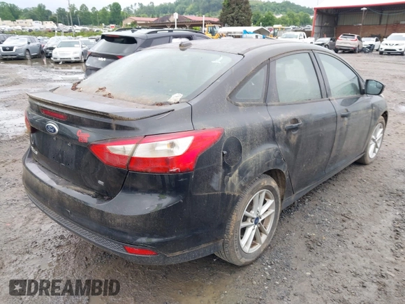 2012 Ford Focus SE с VIN 1FAHP3F21CL460902, выставлен на аукционе IAAI как лот 42482808 с пробегом 147 576 миль миль и . История ставок и продаж доступна на DreamBid. Изображение 4.