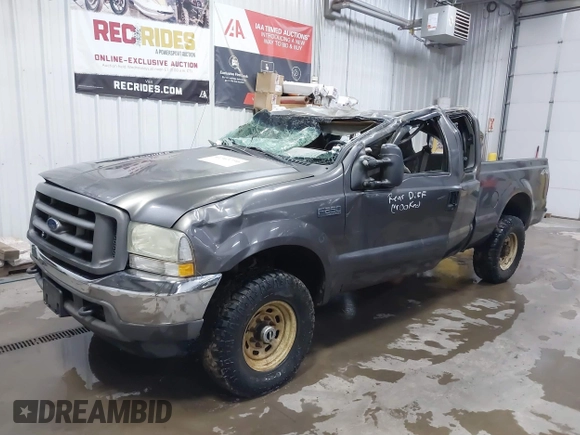 2004 Ford F-250 XL z VIN 1FTNX21L54EA40055, wystawiony jako IAAI lot #41363730 z przebiegiem Nie podano mil oraz . Historia ofert i sprzedaży dostępna na DreamBid. Obrazek 2.