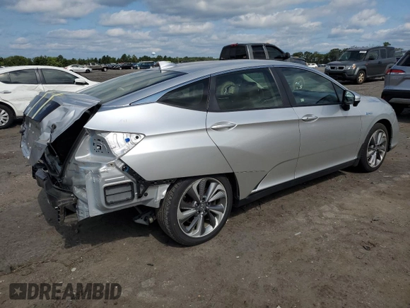 2019 Honda Clarity Plug-In Hybrid with VIN JHMZC5F18KC000064, listed as a Copart auction lot 68210234 with 70,273 mi miles and Salvage Title. Bid and sale history available at carsss.com. Image 3.