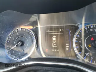 2015 Chrysler 200 Limited with VIN 1C3CCCAB0FN553236, listed as a Copart auction lot 43206245 with 138,533 mi miles and Salvage Title. Bid and sale history available at carsss.com. Image 9.