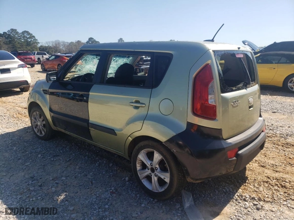 2013 Kia Soul + with VIN KNDJT2A63D7514724, listed as a Copart auction lot 46600465 with 244,870 mi miles and Clean Title. Bid and sale history available at carsss.com. Image 2.
