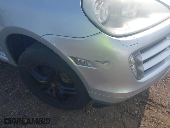 2009 Porsche Cayenne z VIN WP1AA29P49LA09131, wystawiony jako IAAI lot #42528694 z przebiegiem 140 857 mil mil oraz . Historia ofert i sprzedaży dostępna na DreamBid. Obrazek 6.