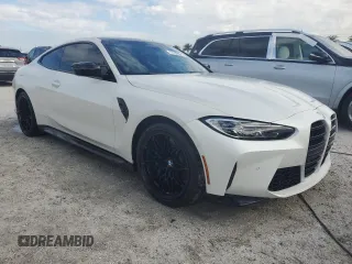 2022 BMW M4 Competition xDrive with VIN WBS43AZ02NCJ02450, listed as a Copart auction lot 77709924 with 22,378 mi miles and Non Repairable. Bid and sale history available at carsss.com. Image 4.