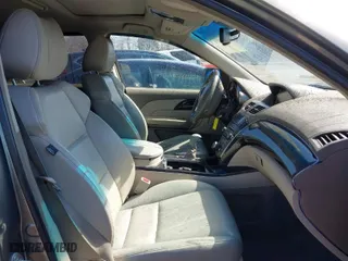 2009 Acura MDX Tech/Entertainment Pkg with VIN 2HNYD28459H506064, listed as a IAAI auction lot 41733274 with 176,673 mi miles. Bid and sale history available at carsss.com. Image 5.