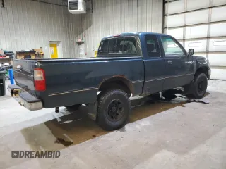 1996 Toyota T100 DX with VIN JT4UN22DXT0023384, listed as a Copart auction lot 46497225 with 109,046 mi miles and Clean Title. Bid and sale history available at DreamBid. Image 3.