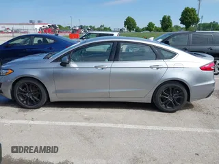 2020 Ford Fusion SE with VIN 3FA6P0HD4LR251532, listed as a IAAI auction lot 42214629 with 53,933 mi miles and . Bid and sale history available at DreamBid. Image 14.