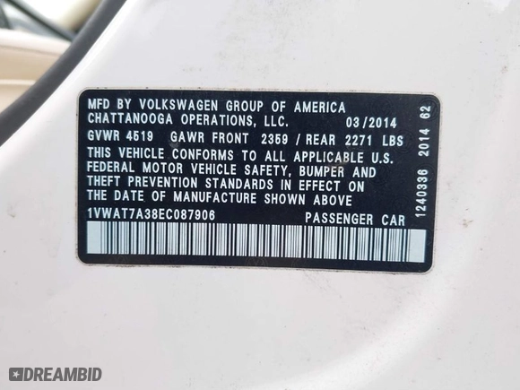 2014 Volkswagen Passat Wolfsburg Ed with VIN 1VWAT7A38EC087906, listed as a IAAI auction lot 41623631 with 124,079 mi miles. Bid and sale history available at carsss.com. Image 9.