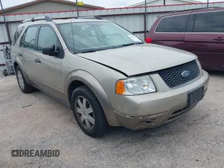 2005 Ford Freestyle SE z VIN 1FMDK01135GA23432, wystawiony jako IAAI lot #42058087 z przebiegiem 106 560 mil mil oraz . Historia ofert i sprzedaży dostępna na DreamBid. Obrazek 1.