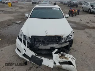 2010 Mercedes-Benz E 350 Luxury z VIN WDDHF8HB0AA099572, wystawiony jako Copart lot #54155435 z przebiegiem 62 107 mil mil oraz Szkoda całkowita • Salvage title. Historia ofert i sprzedaży dostępna na DreamBid. Obrazek 5.