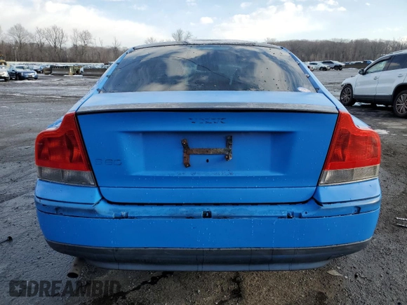 2004 Volvo S60 with VIN YV1RS61T642323471, listed as a Copart auction lot 83205844 with 193,096 mi miles and Salvage Title. Bid and sale history available at carsss.com. Image 6.